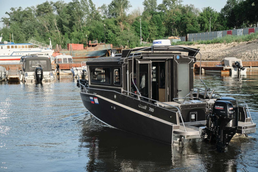 Swift Chaser 780