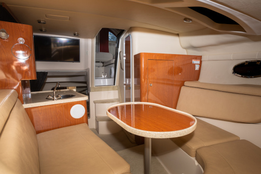 Regal 2860 Window Express (2008 г)