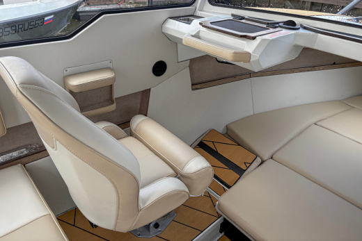 Volzhanka Voyager 600 Cabin