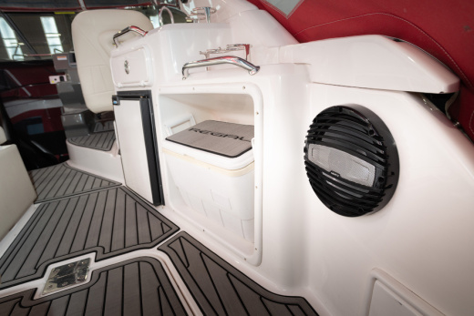 Regal 2860 Window Express (2008 г)