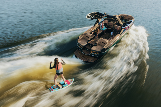 MasterCraft XSTAR 23
