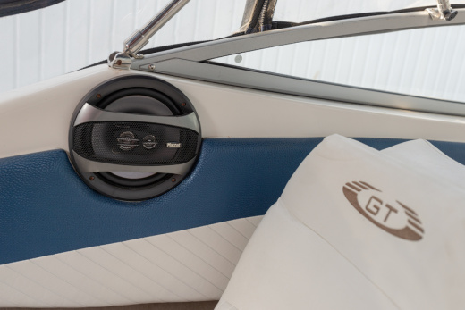 Glastron GT 209 (2008г)