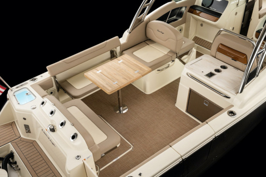 Chris-Craft Calypso 28