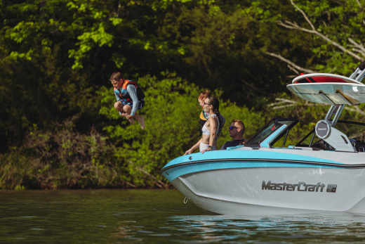 MasterCraft XT 23