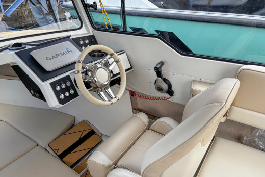 Volzhanka Voyager 600 Cabin