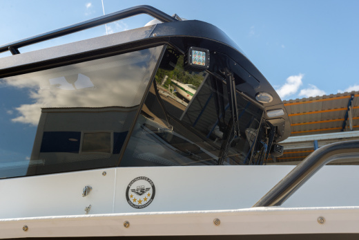 VOYAGER 700 Cabin с YAMAHA 250