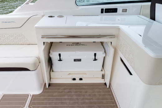 Regal LX 36