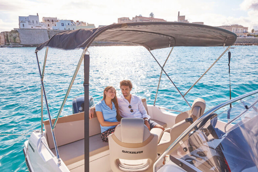 QUICKSILVER ACTIV 605 OPEN