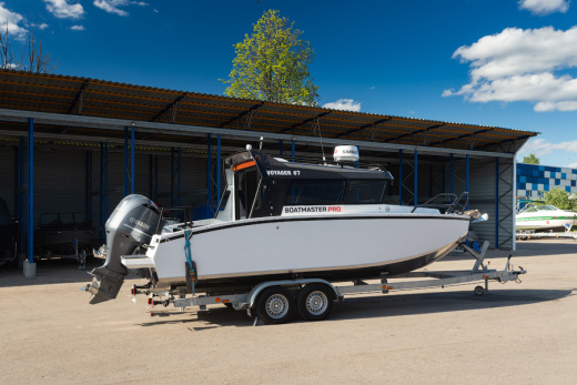 VOYAGER 700 Cabin с YAMAHA 250