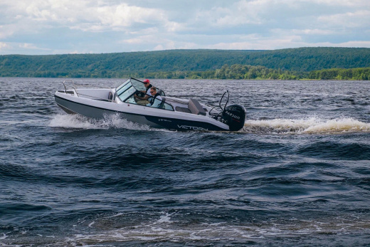 Victory 570 Open