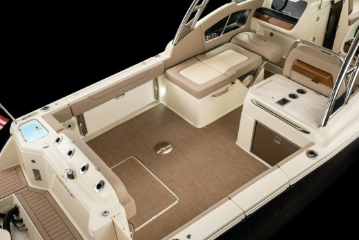 Chris-Craft Calypso 28